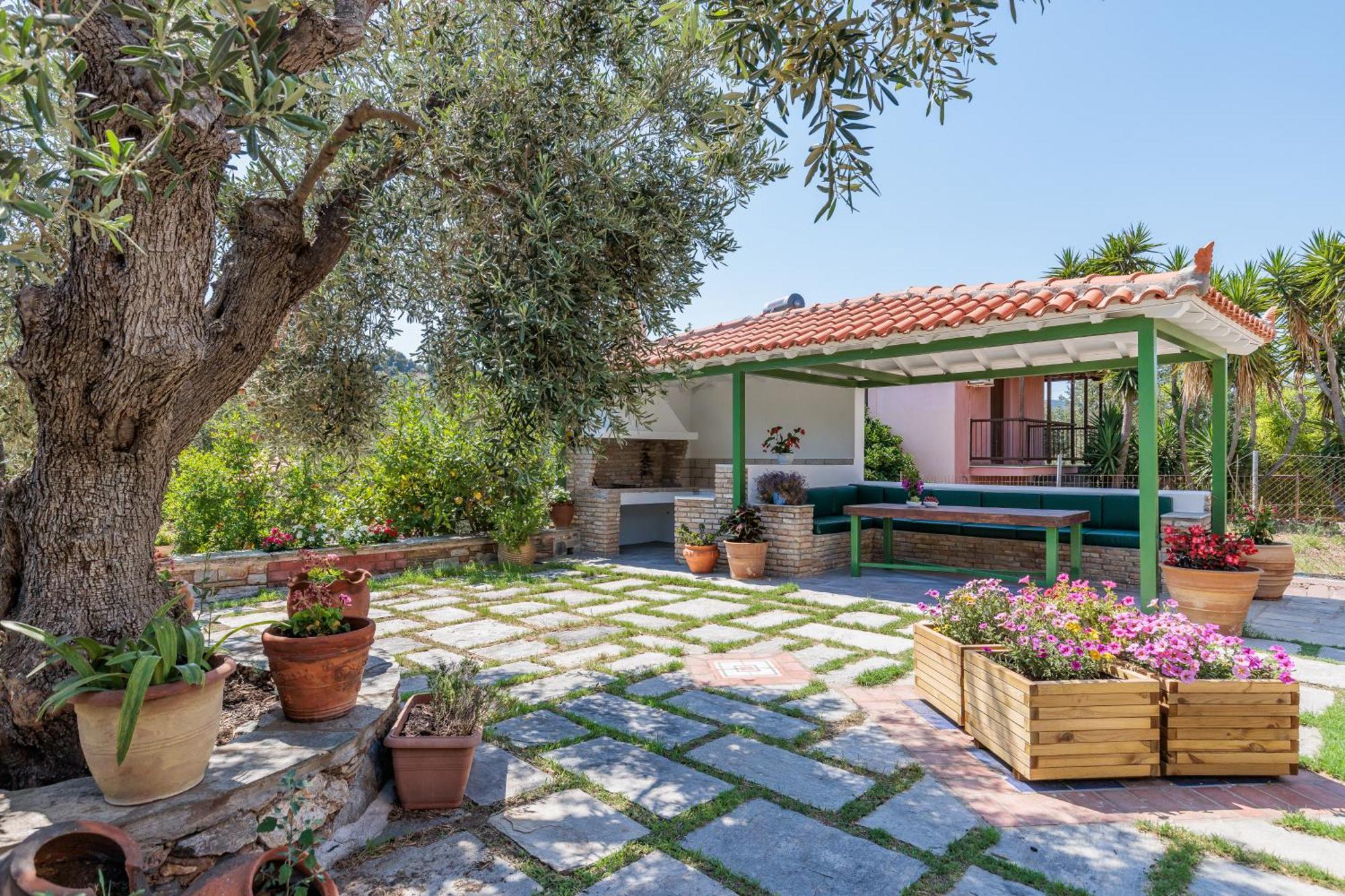 Aretousa Studios&Apartments Skopelos Exterior foto